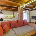 Casa Mira Vizinada