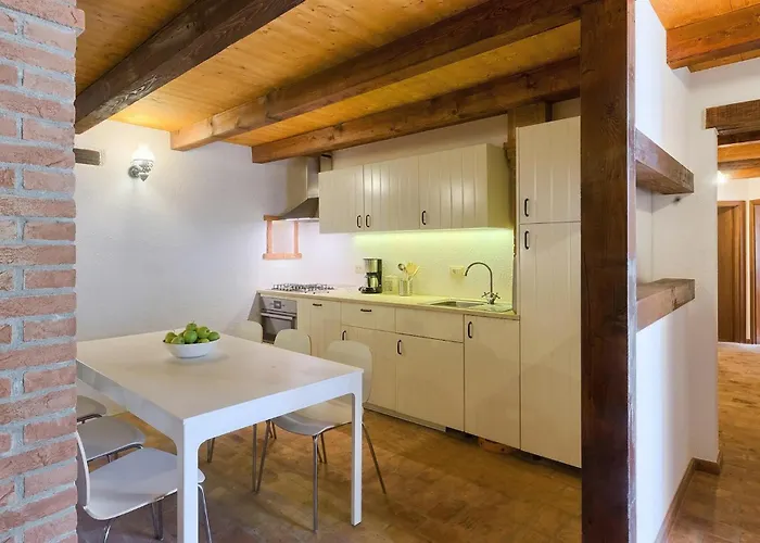 Casa Mira بيت للعطل Vižinada