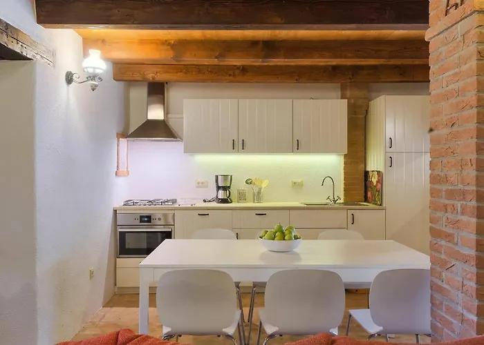 Casa Mira بيت للعطل Vižinada